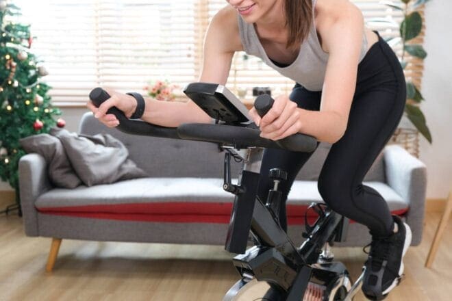 Renforcement endurance à domicile vélo appartement