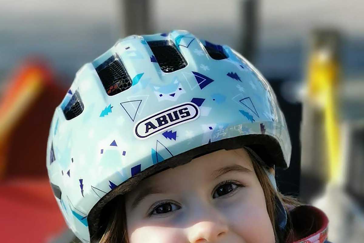 Casque enfant ultra léger vélo/trottinette/roller/skate board - Sport & Plein air
