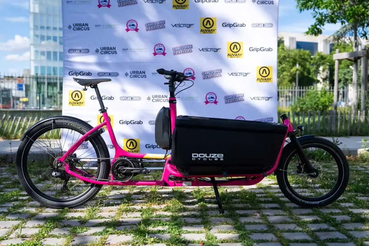 Douze V2, vélo cargo de l'année 2025