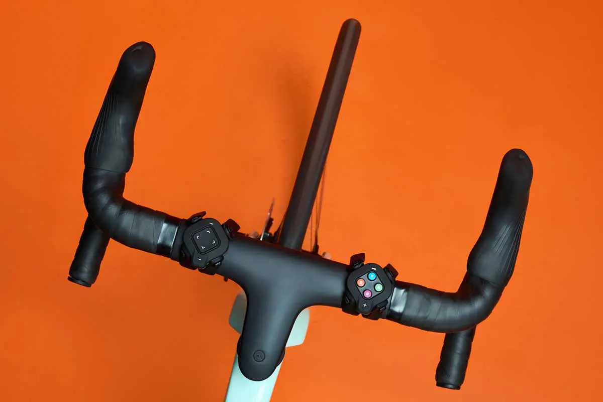 Zwift Click sur le guidon