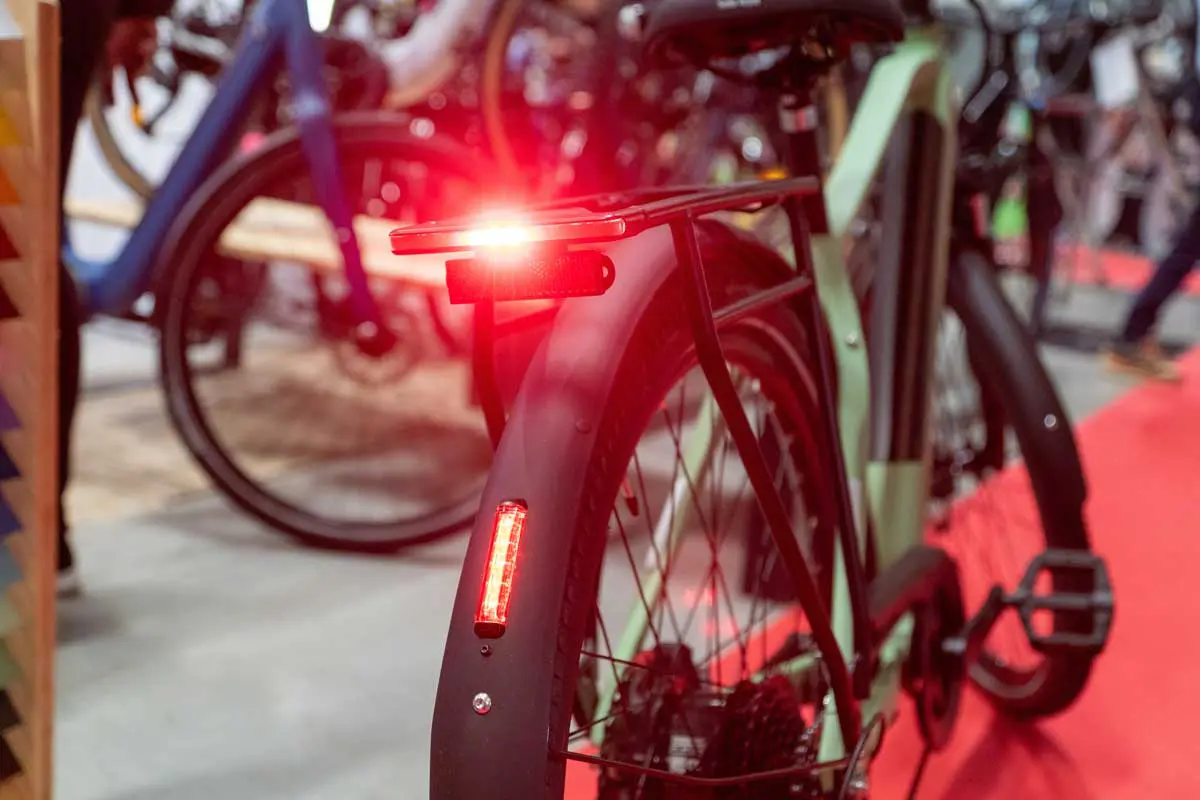 feu arrière porte bagage Ellipse E2