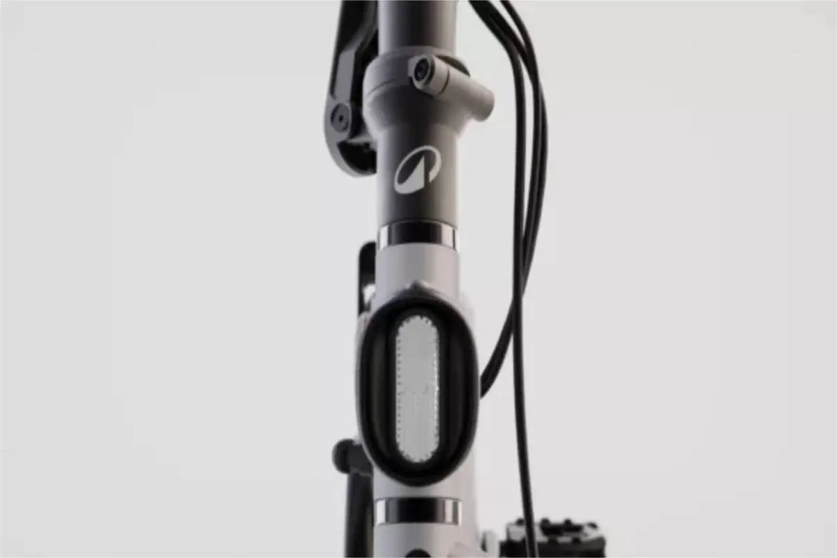 Eclairage Btwin E-FL900