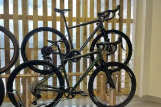 Intersport présente ses deux nouveaux gravels dans la gamme ALLROAD pour 2026