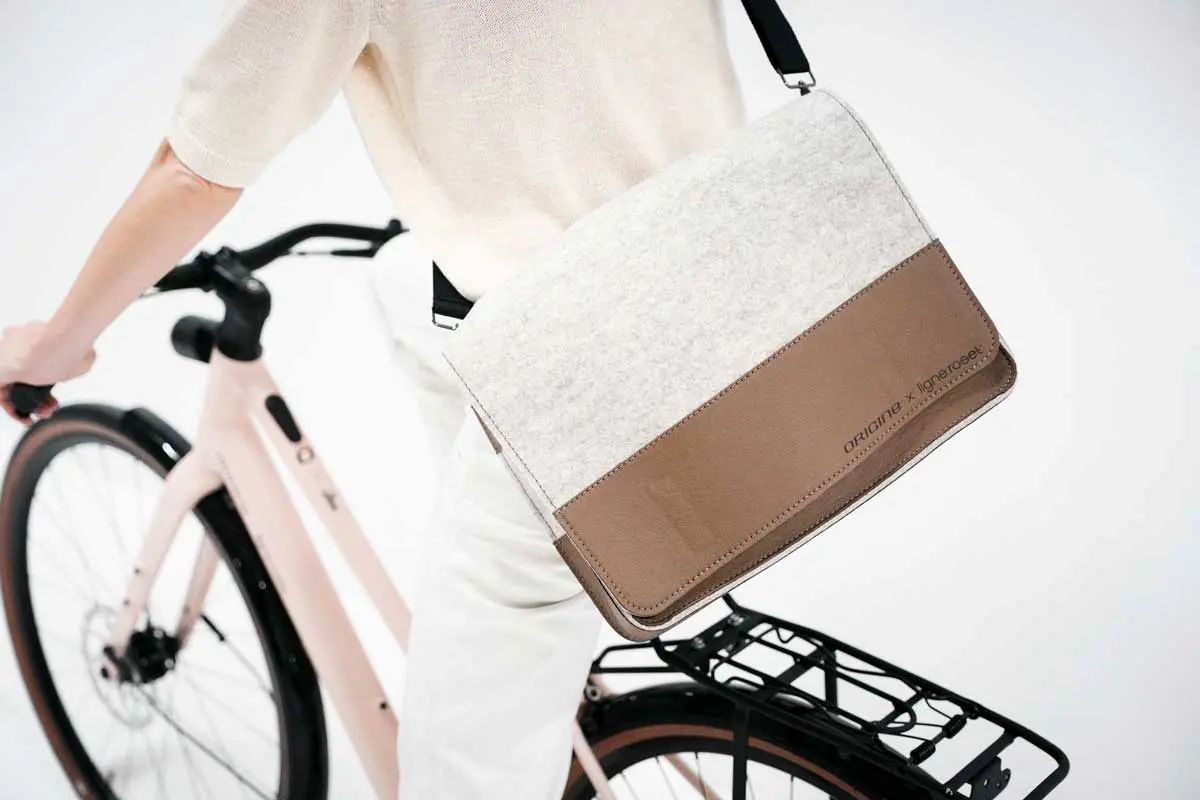 Origine et Ligne Roset sacoche sac postier