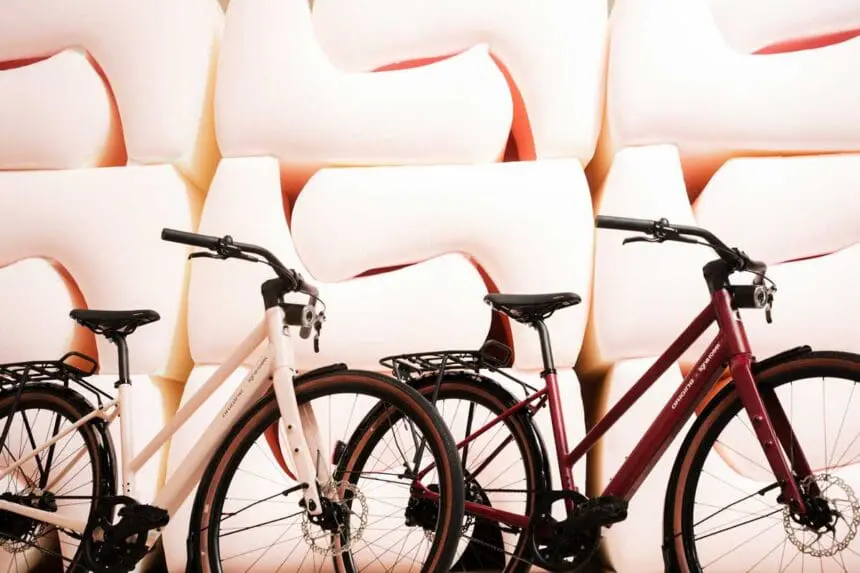 Origine et Ligne Roset Montmartre Air