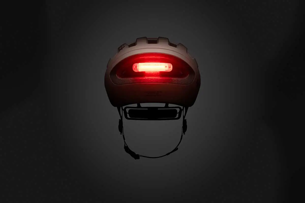 Casque vélo Fizik Kyros avec éclairage à l'arrière